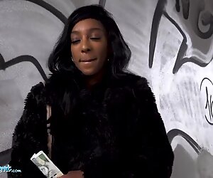 Public Agent British Ebony Asia Rae Bounces her Booty