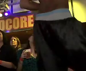 Aroused Russian folks maul each other in club