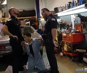 Flics cul baise de jeunes jeunes et des policiers nus chauds film