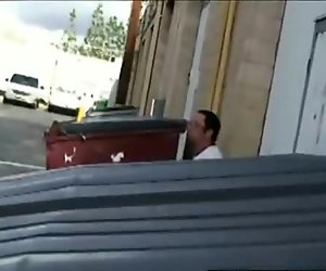 Quick Sex In An Ally