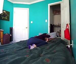 ASIAN GF IS A SUBMISSIVE SLUT