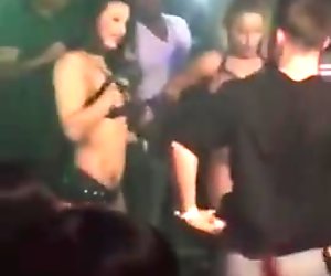 striper in bar