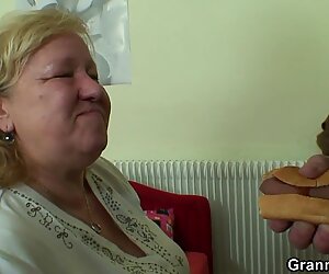 Nasty blowjob and doggystyle granny games