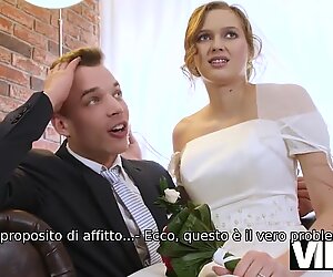 VIP4K. un Uomo Ricco Paga Bene per Scopare Una Giovane Ragazza Calda Il Giorno Del Suo Matrimonio