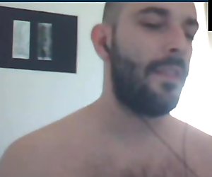 WEBCAM STRAIGHT ITALIAN MAN FACE WANK AND CUM