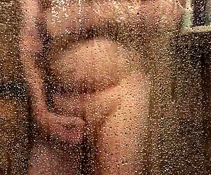 Shower solo play