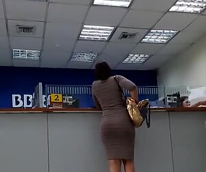Nalga en el banco